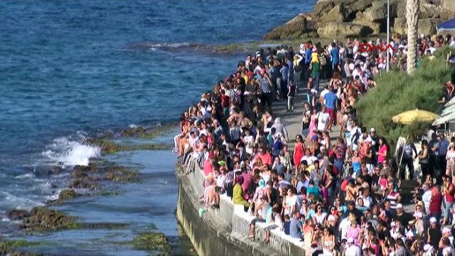 Solo Türk Yıldızları KKTC'de nefes kesti