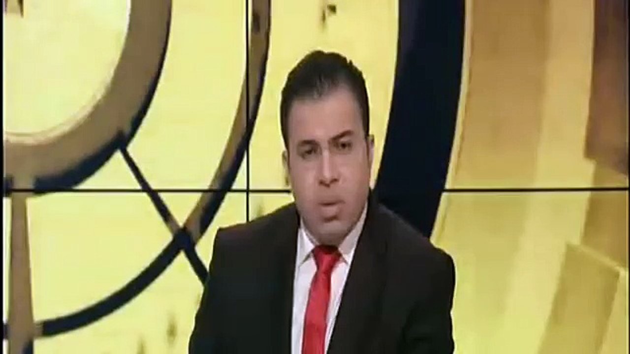 متصل للجزيرة: نهيتك ما انتهيت والطبع فيك غالب وديل الكلب ما ينعدل لو علقو فيه قالب والمذيع: بس كفاية