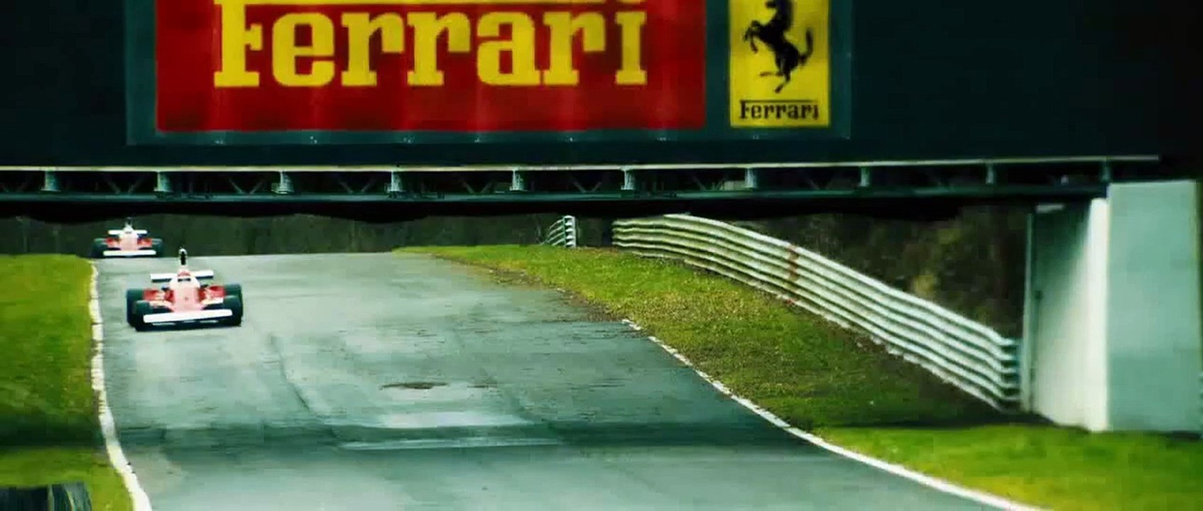 Niki Lauda (Ferrari-a piece of shit)