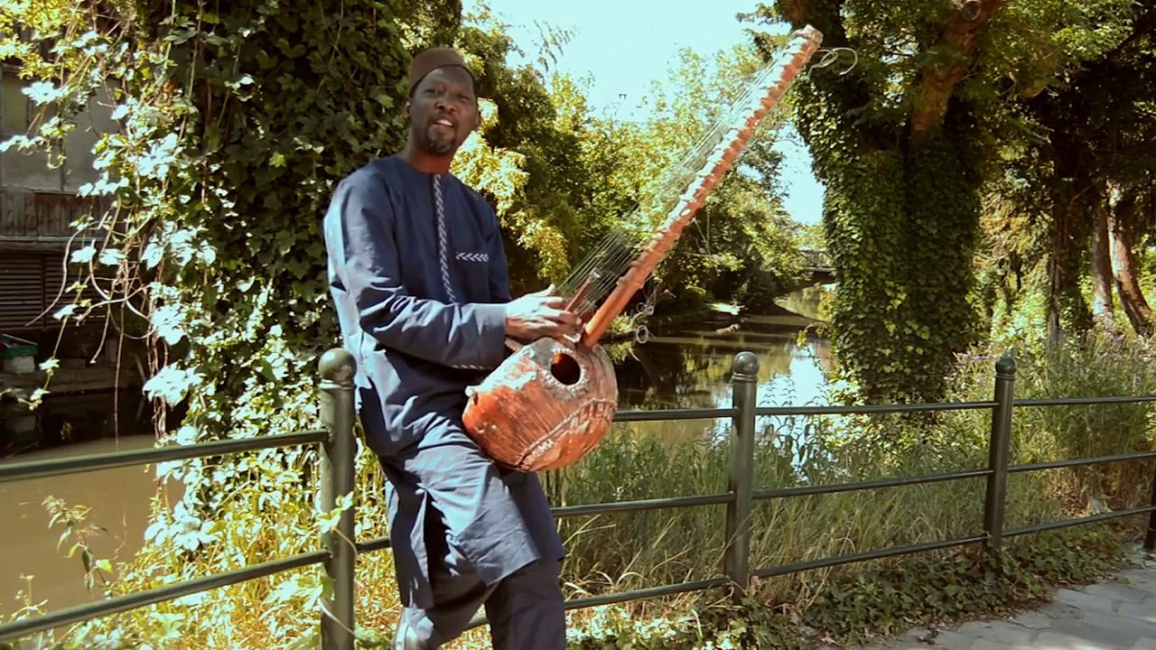 Ali Boulo Santo Cissoko - Mini Mini Dialolo