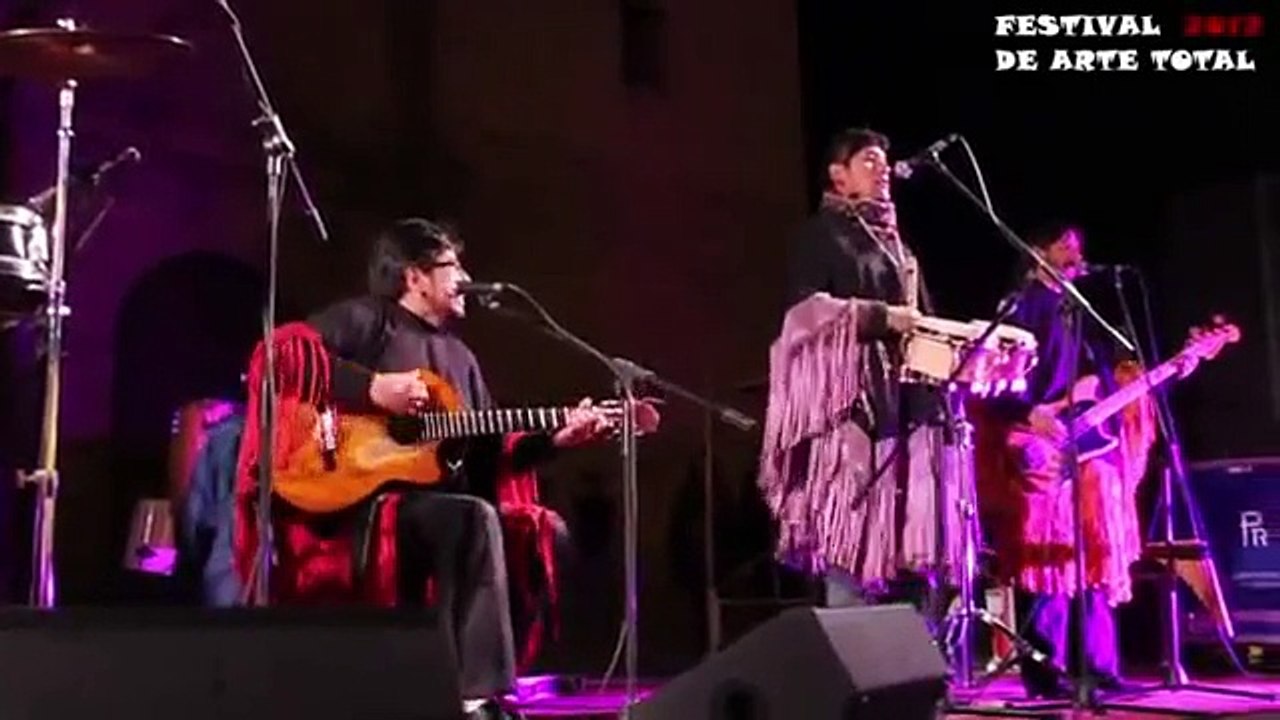 Arcoiris de Cusco en vivo - "Popurri de huaynos cusquenos" - Festival de Arte Total - Cusco