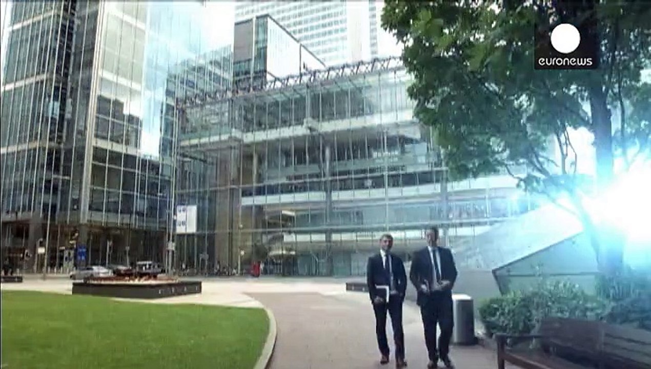 Barclays, voci di nuovi tagli. La banca smentisce