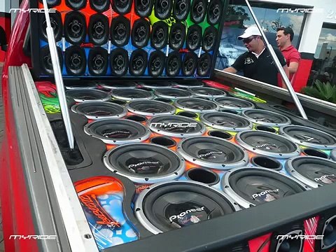 Somente Socados - F250 com rodas aro 28