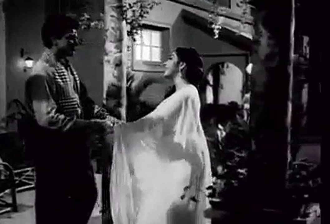 Aap Ki Nazroon Ne Samjha - LATA MANGESHKAR in ANPADH