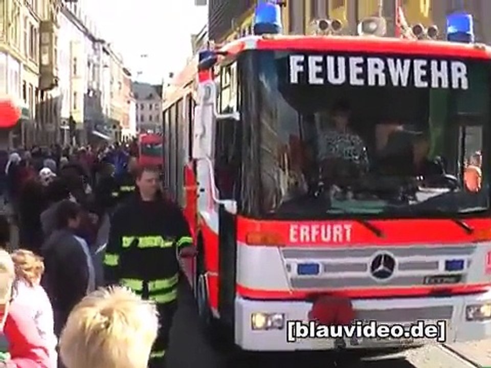 Feuerwehr & Rettungsdienst in Deutschland mit Wail, Yelp, US-Signal