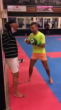 wooow belly hai k pathar amazing must watch n share