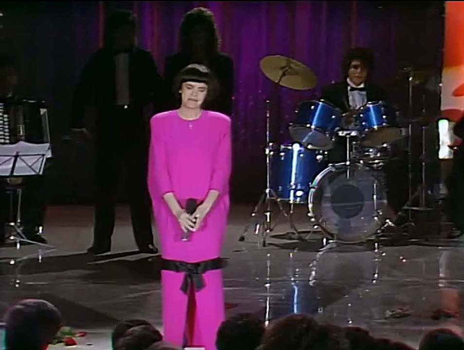 Mireille Mathieu - L'Hymne A L'Amour (Espagne)