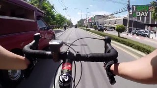 Bicycle vs. Truck   1MINaDAY