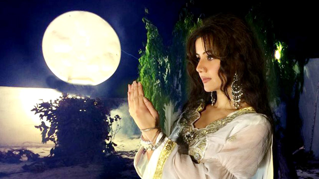 Meri Zameen Tu Mera Asman Tu Dharti Meri Maa Tu - Rabi Pirzada - Pakistani Milli Naghma (Pakistani Song)