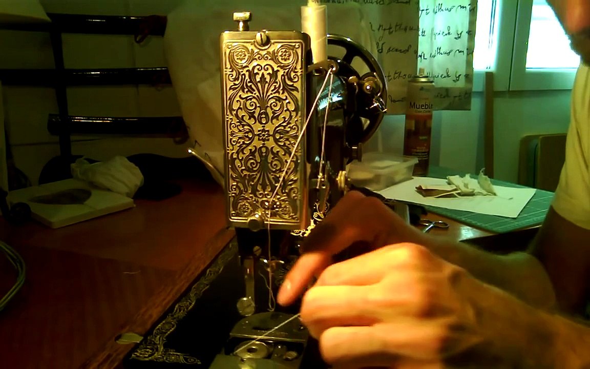 How To Use A Singer 99K And Other Old Singer Sewing Machines. "The Basics".