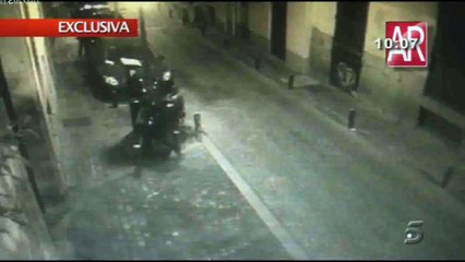 Dos individuos atacan la casa de Esperanza Aguirre en Madrid - Alvarito Pinto