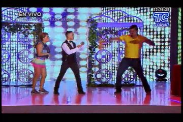 SEM - VIP: La Fer y el "Mesero VIP" bailaron por "Los Fuego".