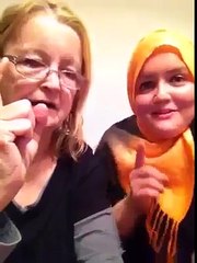 An American Girl with her mother to accept Islam.