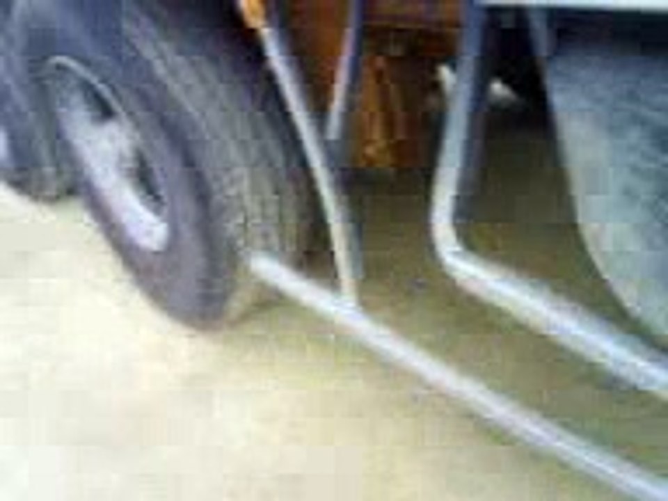 volvo F12