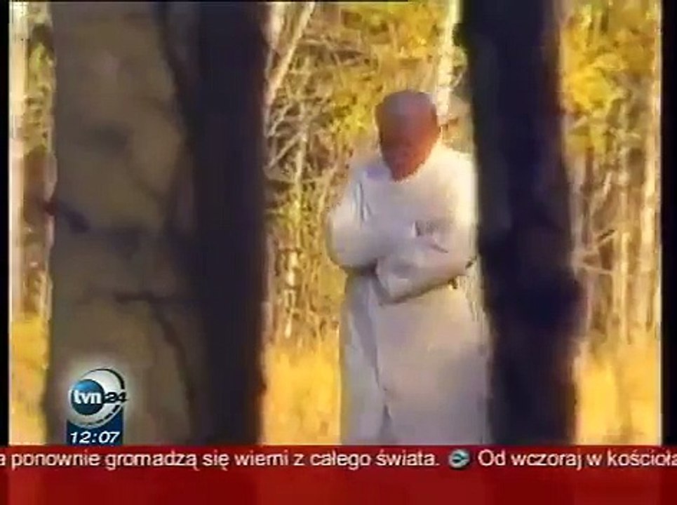 Jan Paweł II - Zmierza do okna