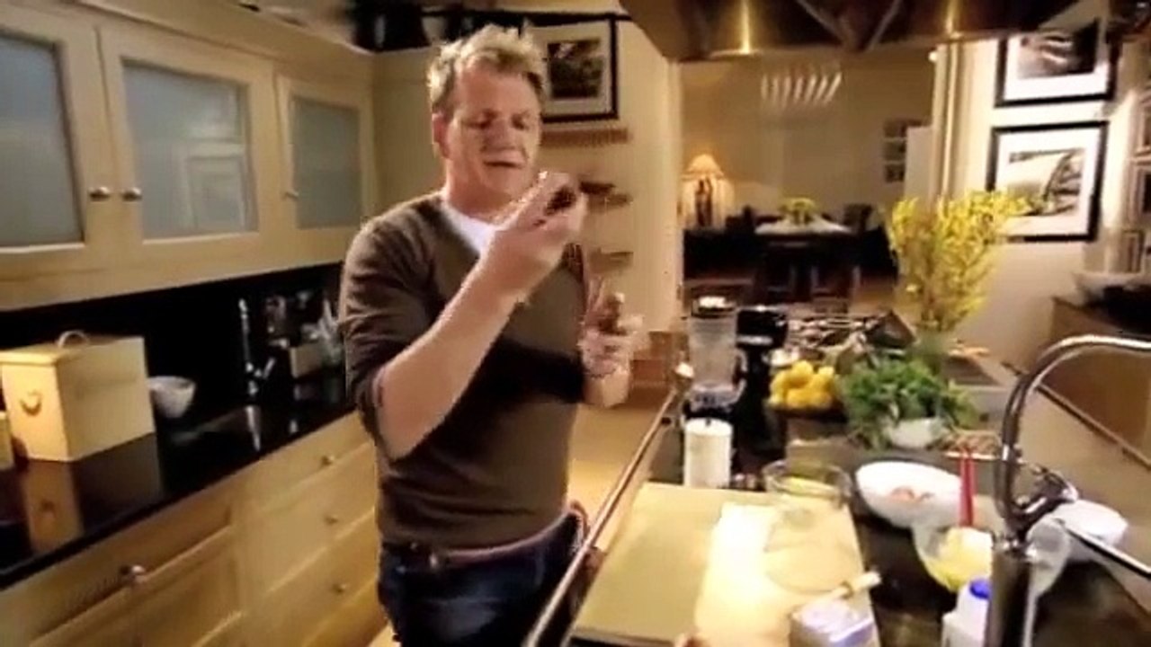 Gordon Ramsay - Passion fruit  banana souffle