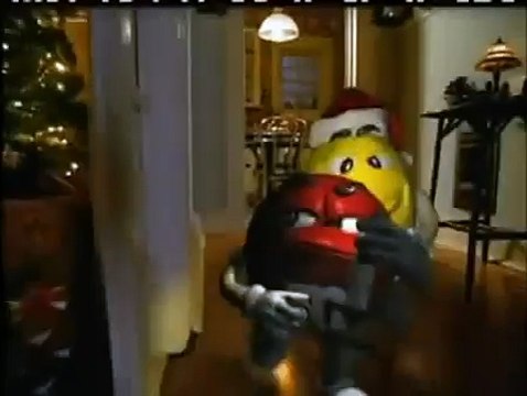 Новогодняя реклама эм энд эмс m&m's с Дедом Морозом))
