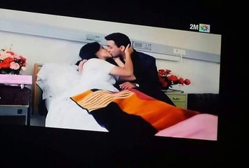 قبلة رشيد الوالي ل أسماء الخمليشي