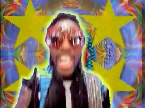 Deee-Lite - Groove Is In The Heart