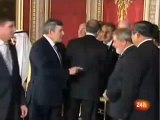 Obama Bows to Saudi King أوباما يركع للملك عبد الله