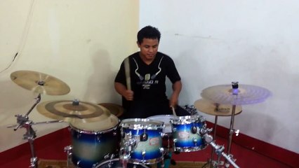 Meu alvo e Cristo/Drumer Eddy grooveando com os Brothers