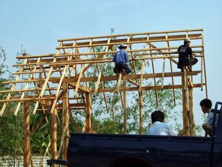 Building house in Thailand ..... Thai teak wood and concrete