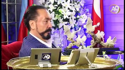 Bağnazlar müzik, neşe, sanat ve güzel olan herşeye karşı olmayı kutsal görüyor.