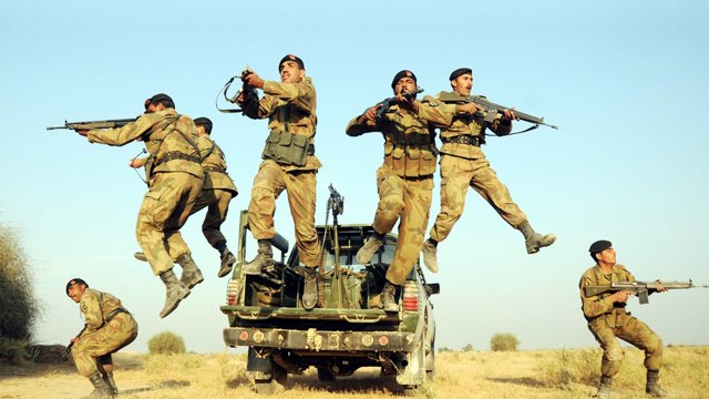 Yeh Banday Mitti Kay Banday - Zarb e Azb - Mustafa Zahid - ISPR Presentation - Pakistan Army Song