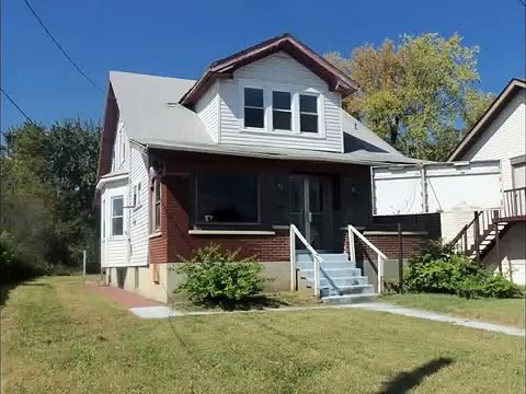 Online Real Estate Auctions