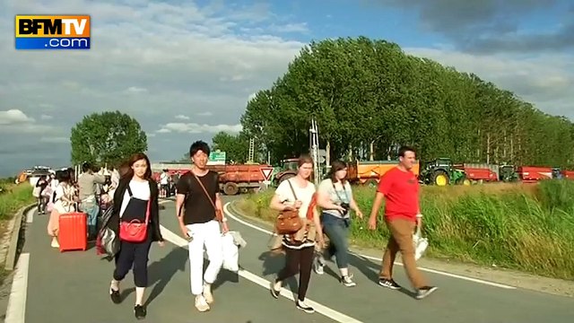 Normandie: les éleveurs poursuivent leurs blocages routiers