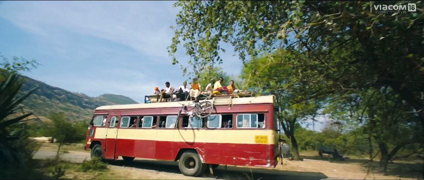 Manjhi - The Mountain Man - Official Trailer HD | Starring Nawazuddin Siddiqui & Radhika Apte