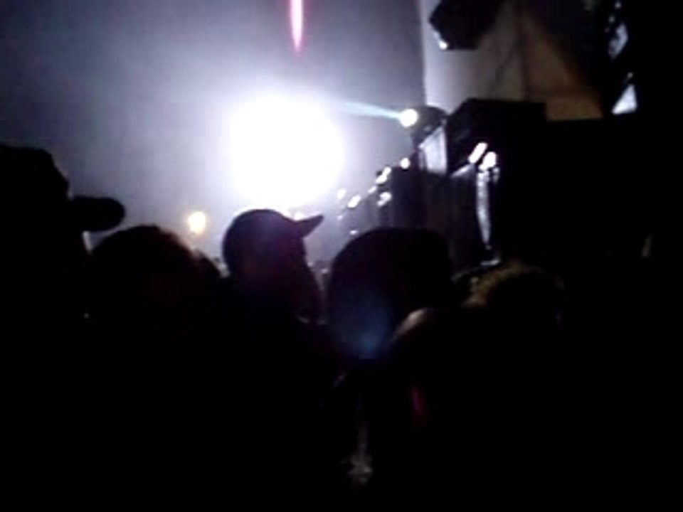 Gros mur teuf trafyké ADN (07/04/07)