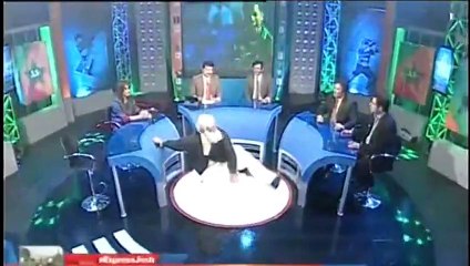 Funny dance of baba cricket on way gujara way