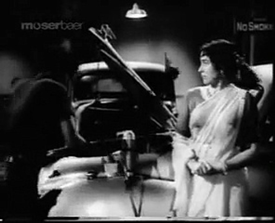 _EK LADKI BHEEGI BHGHI SI_BY KISHOR KUMAR,M.D_S.D BURMAN-_CHALTI KA NAAM GADI-1958_