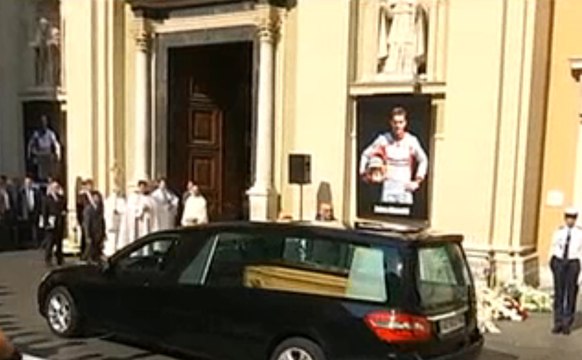 Les obsèques de Jules Bianchi à travers nos télés, en 42 secondes