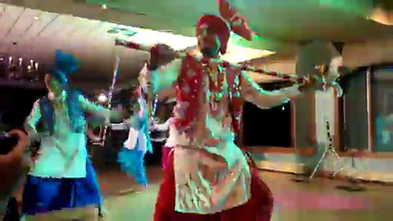 Bangra dance on mehndi