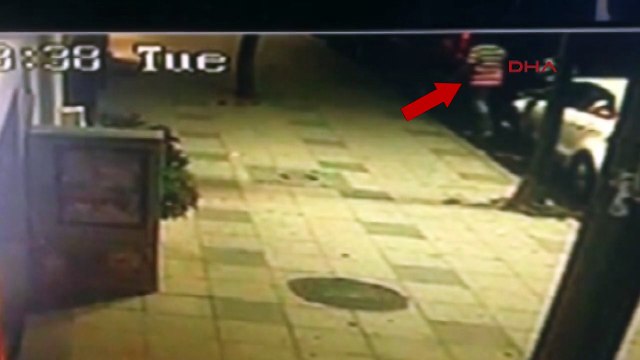 Bardaki silahlı saldırı sonrası yaşananlar kamerada