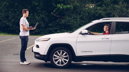 Hackers Remotely Kill a Jeep on the Highway—With Me in It