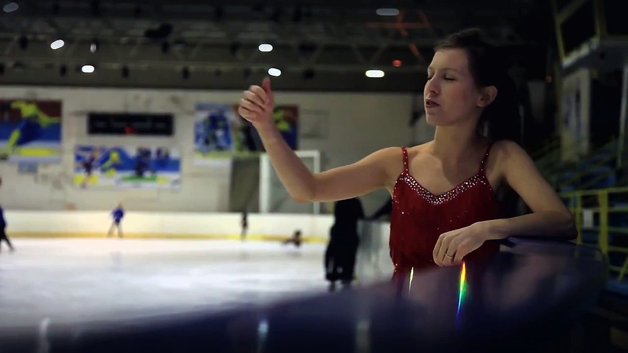 Patine Avec Les Stars - Parodie Danse Avec Les Stars (teaser)