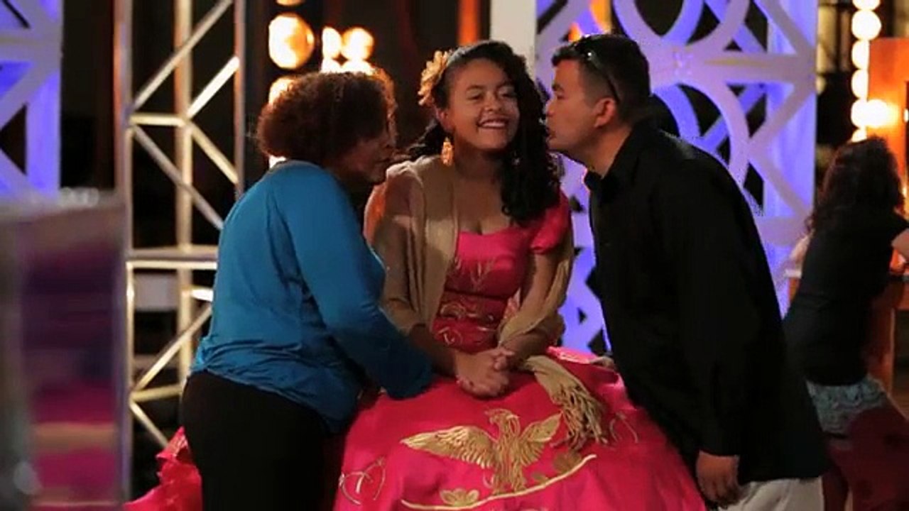 Alondra Santos Young Singer Gets Standing Ovation With Cucurrucucu Paloma Americas Got Talent