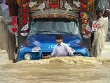 Pakistan flood 2010 (Ali Durrani,Cecos) Please give ur donations to edhi foundation