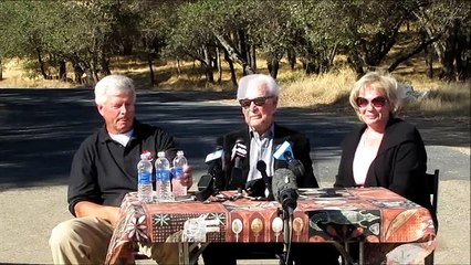 Bob Barker: Press Conference, Toronto Zoo Elephants' Arrival At PAWS