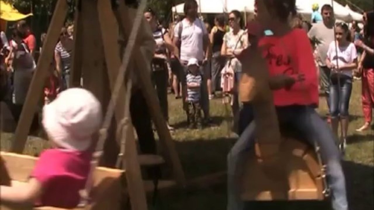 Festival na hrade Červený Kameň zabavil dospelých aj deti 