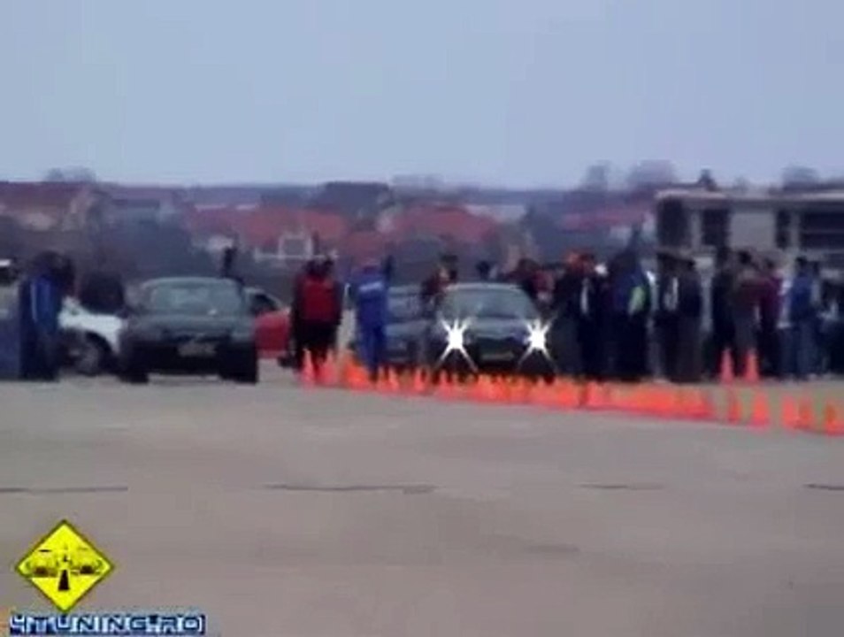 volvo s40 T5 AWD vs BMW 330