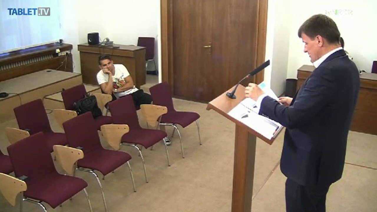 ZÁZNAM: Hlina o bezpečnosti na cestách