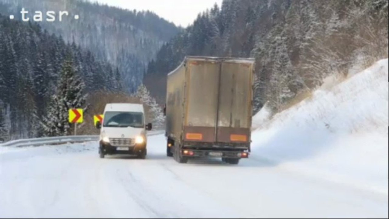 Situácia na Donovaloch: Ráno a predpoludním počasie nezúrilo