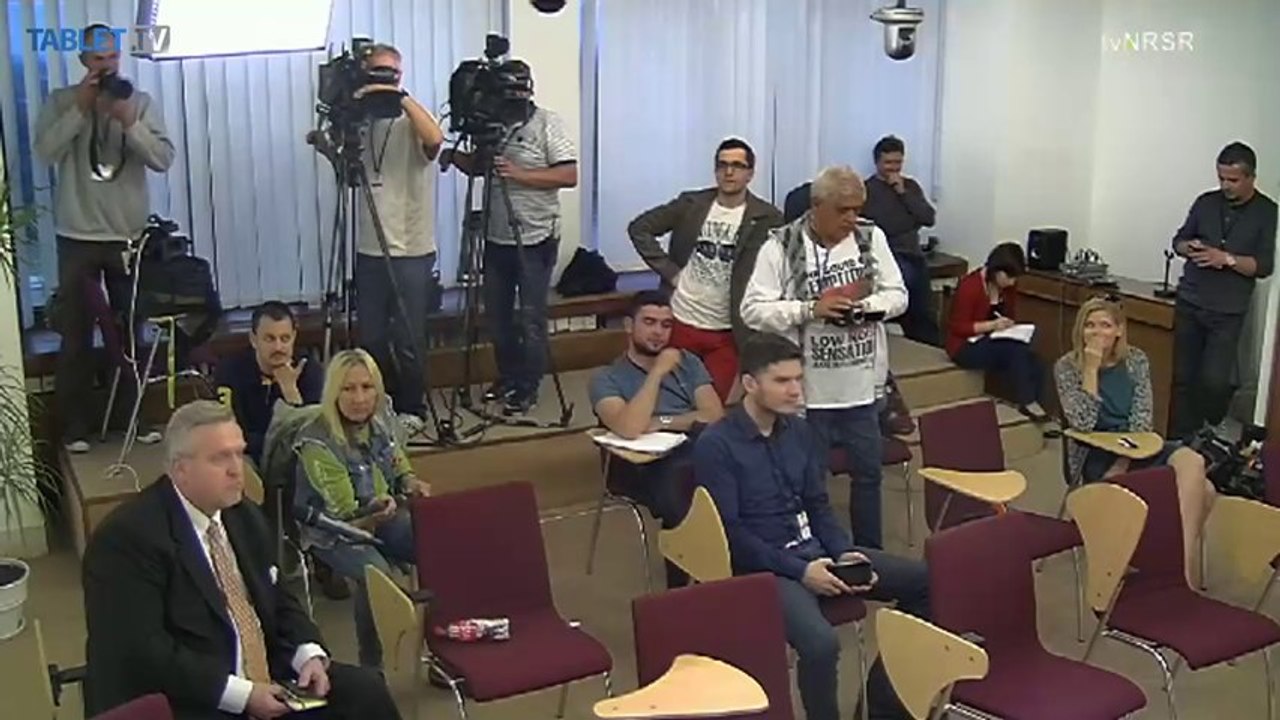 ZÁZNAM: NOVA, OĽaNO,SaS k Ficovmu sociálnemu balíčku
