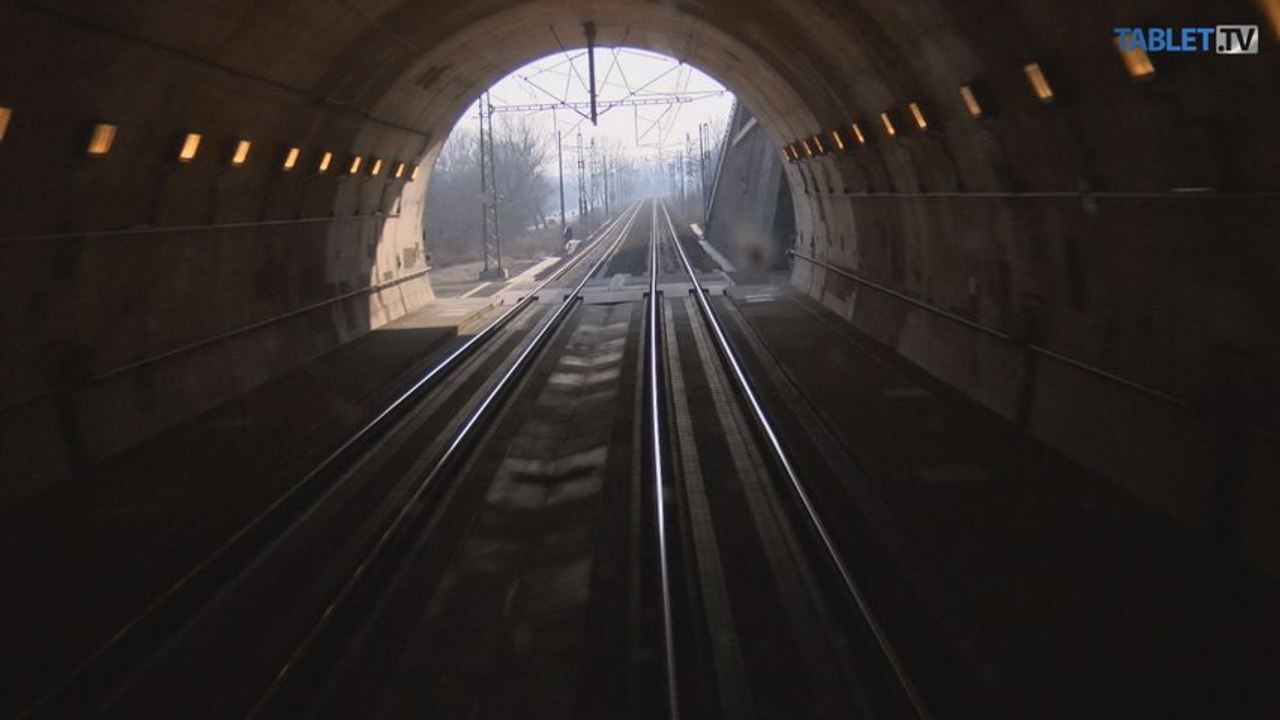 UNIKÁTNY VLAKOVÝ VIDEOPROJEKT: Nový reverz, z Trenčína do Trnavy