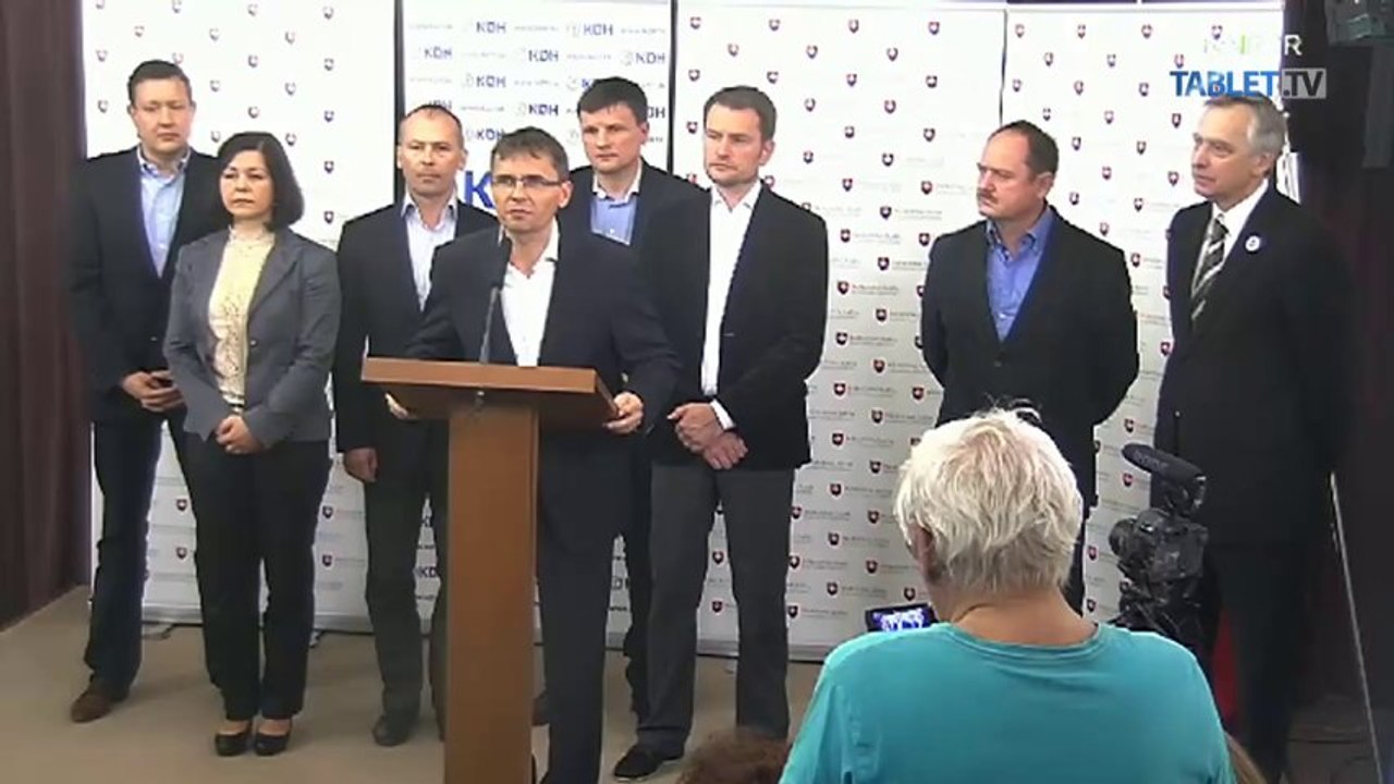 ZÁZNAM: Opozícia k stiahnutému návrhu na odvolanie Figeľa