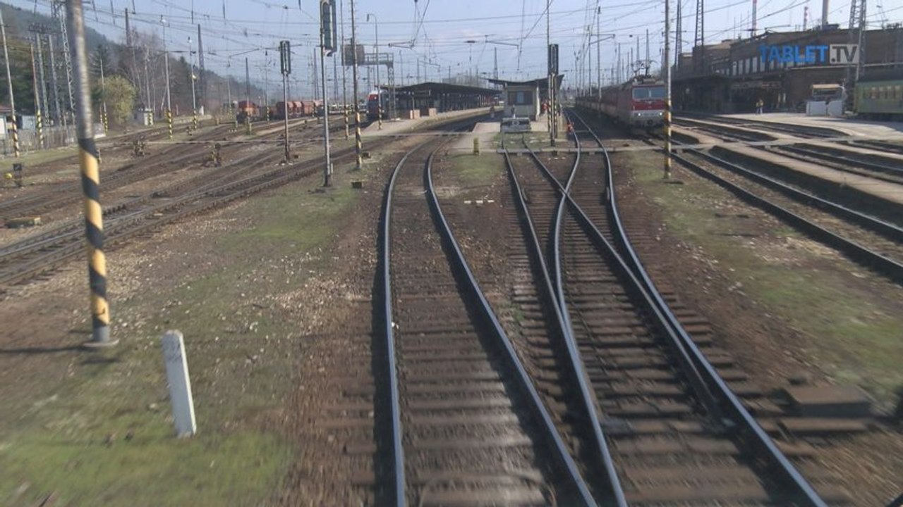 UNIKÁTNY VIDEOPROJEKT: Cestujeme ďalej, dnes na trati Trenčín-Žilina